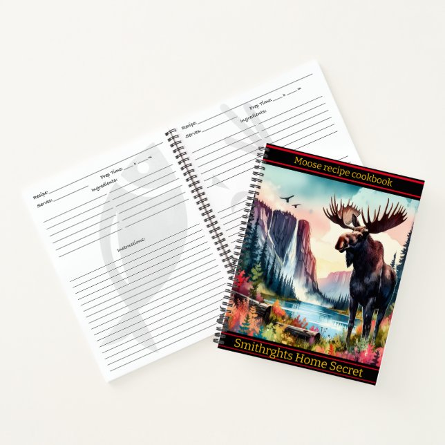 Majestätischer Elch stehend von einem ruhigen Berg Notizbuch (Innenseite)