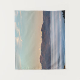 Majestätischer Triglav mit Nebel im Tal Wandteppich