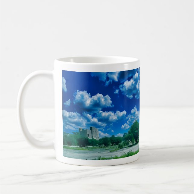 Majestic Ancient Castle Fujairah VAE Kaffeetasse (Links)