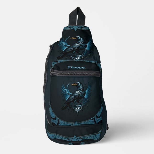 Majestic Black raven auf einem verzierten Crossbody Bag (Vorderseite)