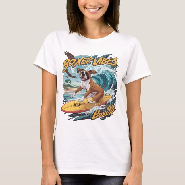 Majestic Boxer Dog Surfing T-Shirt (Vorderseite)