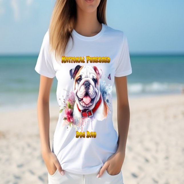 Majestic Bulldog mit rotem Kollar T-Shirt (Von Creator hochgeladen)