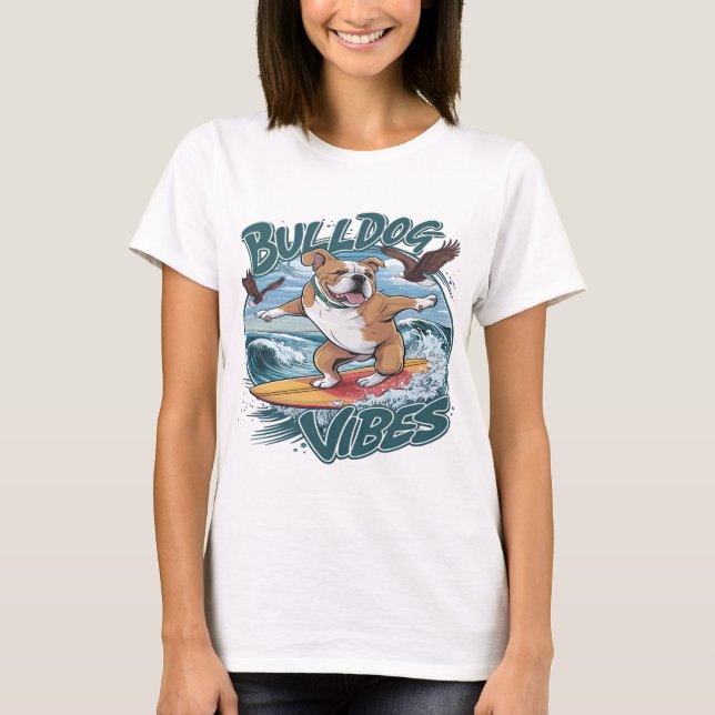 Majestic Bulldog Surfer T-Shirt (Vorderseite)