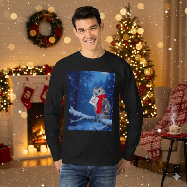 Majestic Christmas Owl Snowy Winter T-Shirt (Von Creator hochgeladen)