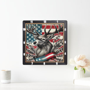 Majestic Deer Flag Feather Quadratische Wanduhr