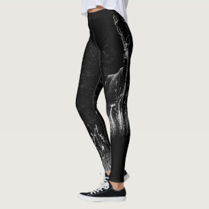 Majestic Deer in der Wildnis - Black&White Art Leggings