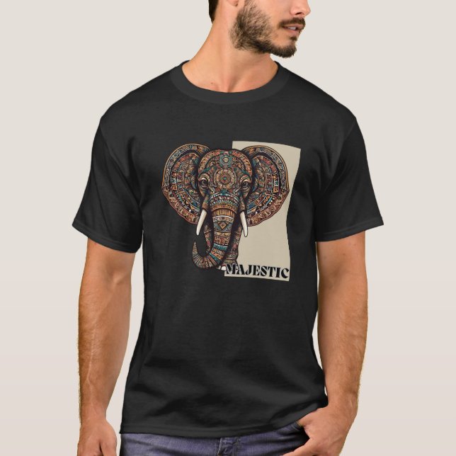 Majestic Elephant im Aztekenteppich T-Shirt (Vorderseite)