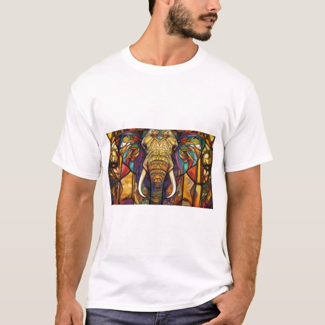 Majestic Elephant in verklebter Glaskunst T-Shirt (Vorderseite)