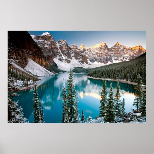 Majestic Mountain View Poster (Vorne)