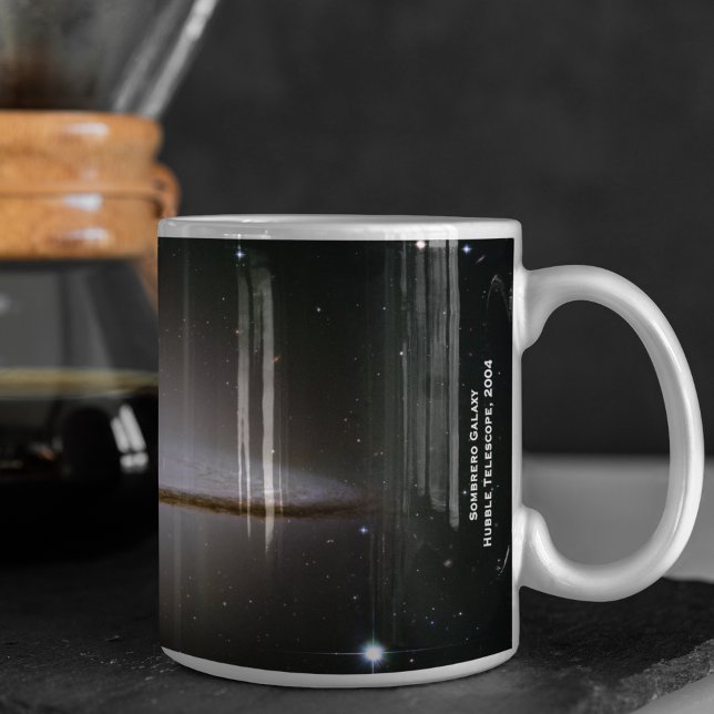 Majestic Sombrero Galaxy Hubble Telescope 2004 Kaffeetasse (Von Creator hochgeladen)