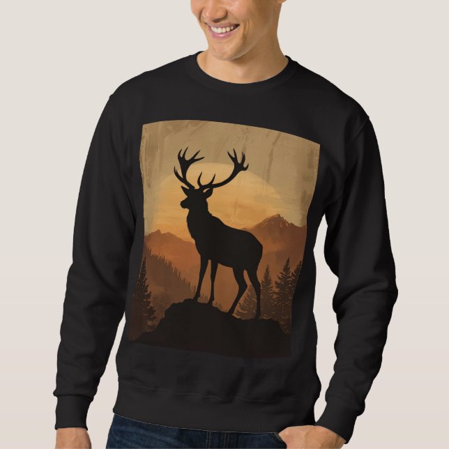 Majestic Stag Deer Silhouette at Sunset Sweatshirt (Vorderseite)
