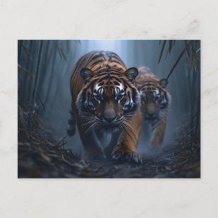 Majestic Tigers in einem foggischen Dschungel Feiertagspostkarte