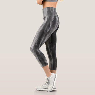 Majestic waterfall Boka, Slowenien Capri Leggings