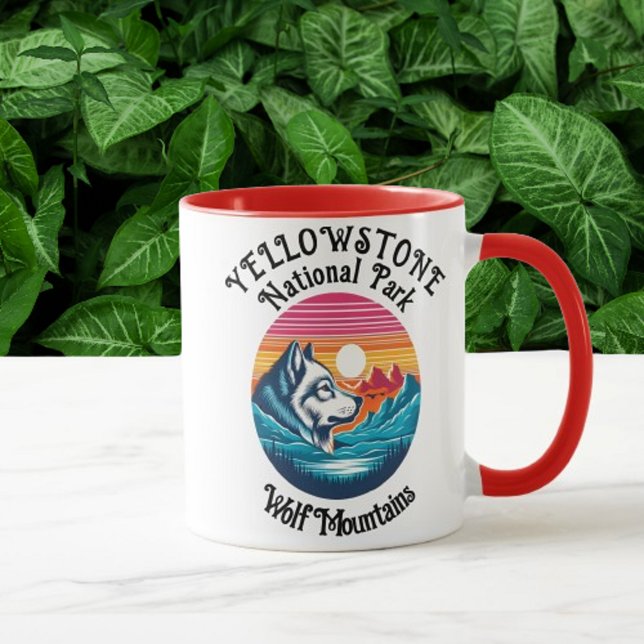 Majestic Wolf of Yellowstone Tasse (Von Creator hochgeladen)