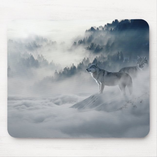 Majestic Wölfe im Waldnebel Mousepad (Vorne)
