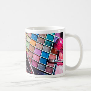 Make-uppalette und Bürsten - Schönheits-Druck Tasse
