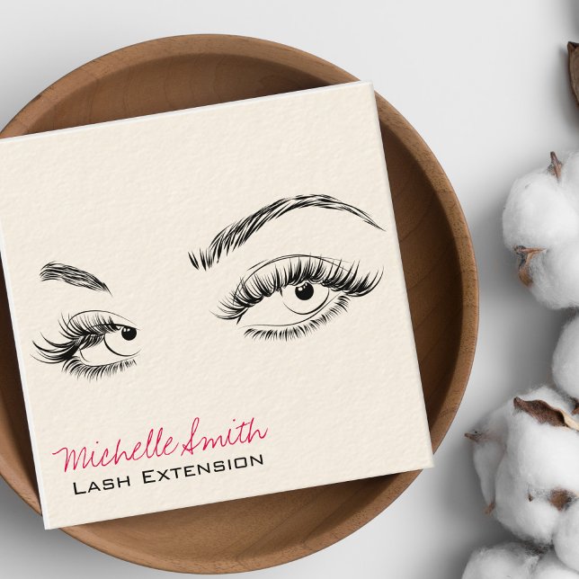 Makeup Artist Lashes Brows Schwarz-weiß Qr Code Quadratische Visitenkarte (Von Creator hochgeladen)