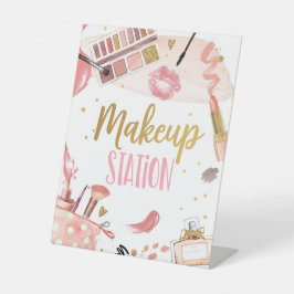 Makeup Station Wellness-Center Party Girl Glamour Sockelschild