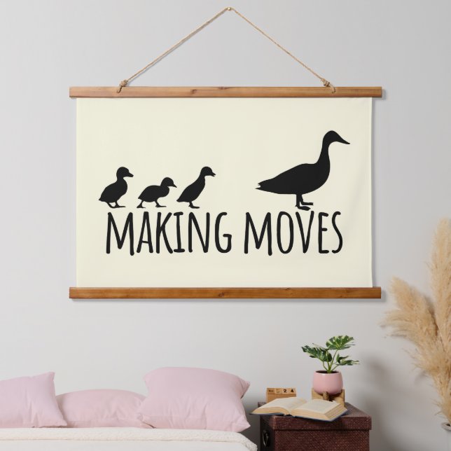 Making Moves Mama Ente und Entenkinder Motivierend Wandteppich Mit Holzrahmen (Schlafzimmer)