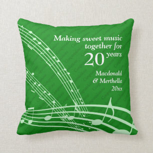 MAKING SWEET MUSIC   Modern   20. EMERALD Wedding Kissen