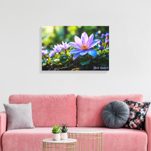 Makro Lila Waldwildblumen mit Tau Leinwanddruck