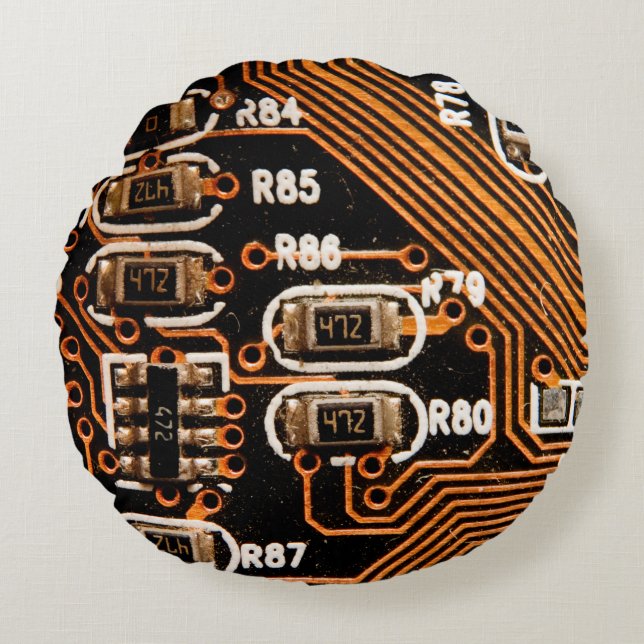 Makroaufnahme von Schaltbrett, Kabeln, Kondensator Rundes Kissen (Vorderseite)