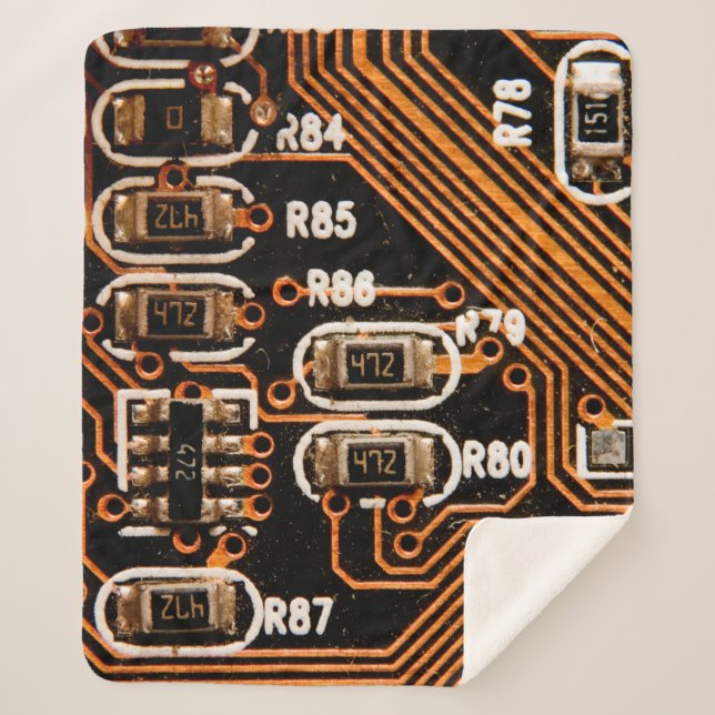 Makroaufnahme von Schaltbrett, Kabeln, Kondensator Sherpadecke (Vorderseite)
