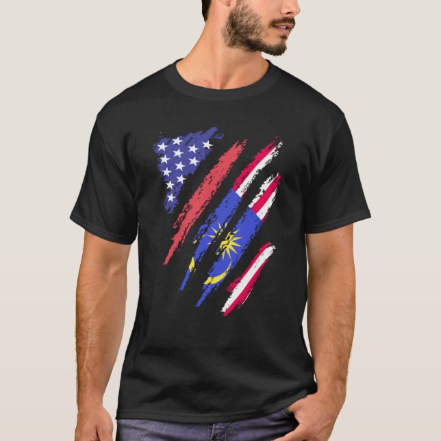 Malaysian American Patriot Grown Heart Flag Stripe T-Shirt (Vorderseite)