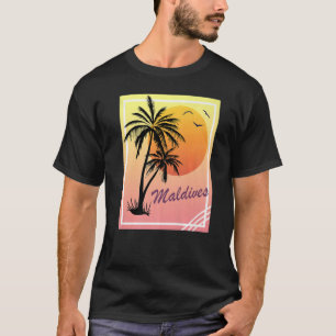 Maldives Retro Vintag Sunset T-Shirt