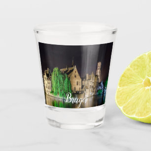 Malerei der Brügger Altstadt und des Belfry-Turms Schnapsglas