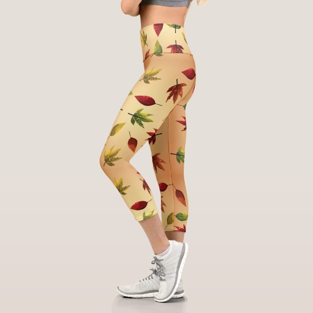 Malerische Herbstblätter Capri Leggings (Links)