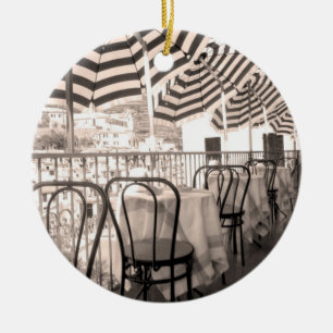 Malerischer Restaurantbalkon, Italien Keramikornament