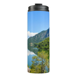 Malerisches Seeberg-Reflexionsfoto Thermosbecher