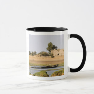 Mali, Djenne. Bani-Fluss bei Djenne Tasse