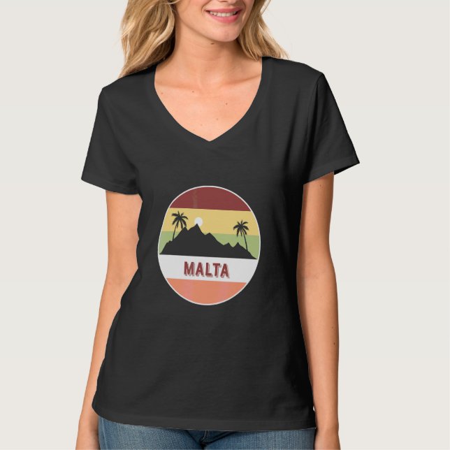 Malta Berg Und Palmen T-Shirt (Vorderseite)
