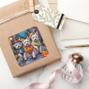 Maltesische Hunde Trick-or-Treating Halloween-Kost Quadratischer Aufkleber