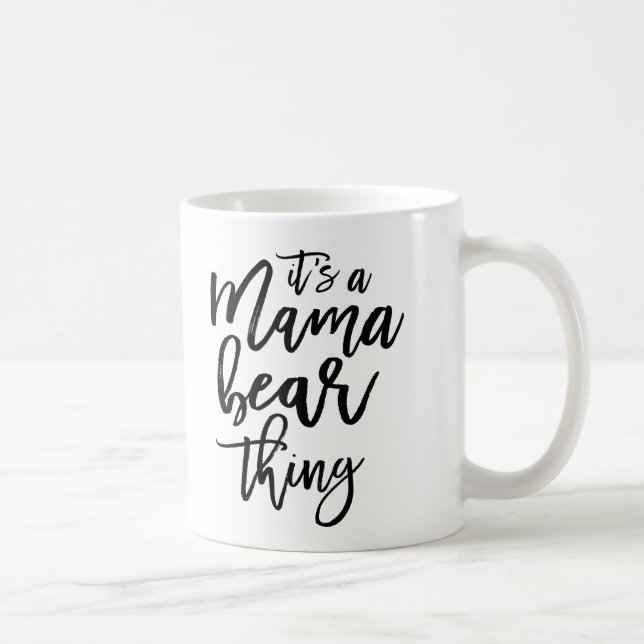 Mama Bear Mama Typografie Tasse (Rechts)
