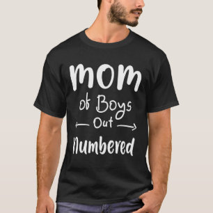 Mama der Jungen aus nummeriertem Muttertag der Mut T-Shirt