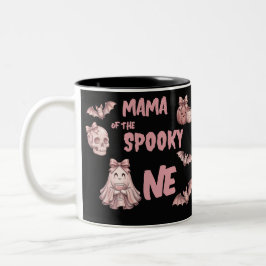 Mama des Gruseligen auf der süßen Pinkoween-Party Zweifarbige Tasse