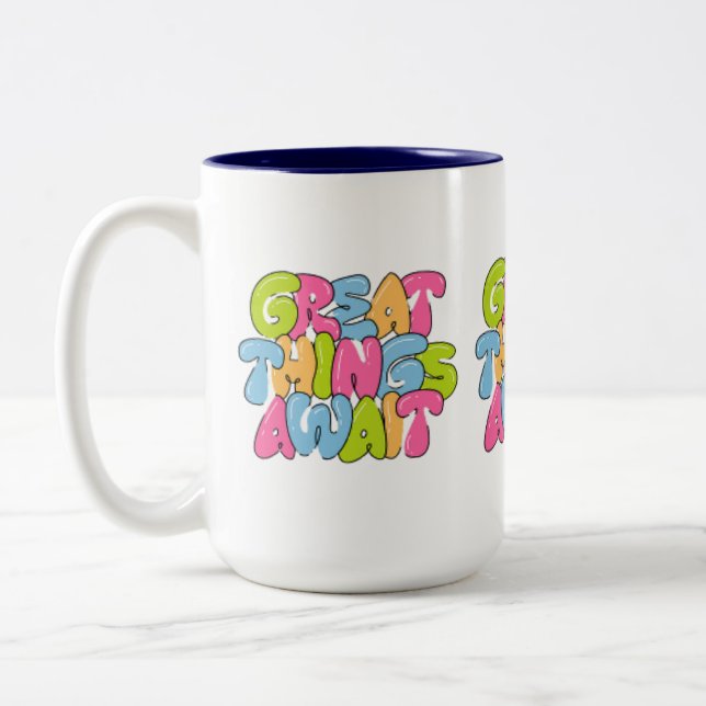 "Mama, du bist ihr Flügel" Zwei-Tonen-Tasse - schö Zweifarbige Tasse (Links)