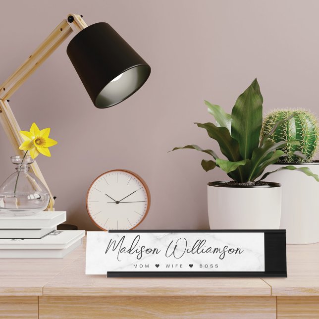 Mama, Ehefrau, Boss Trendy Brush Script Imitate Ma Schreibtischnamensplakette (Von Creator hochgeladen)