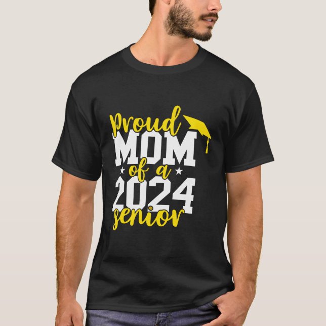 Mama eines Abschlusses im Jahr 2024 T-Shirt (Vorderseite)