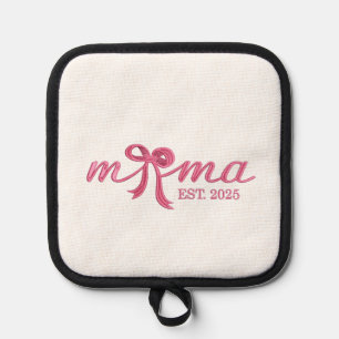 Mama Est 2025 Hot Pink Bow Coquette Muttertag Topflappen