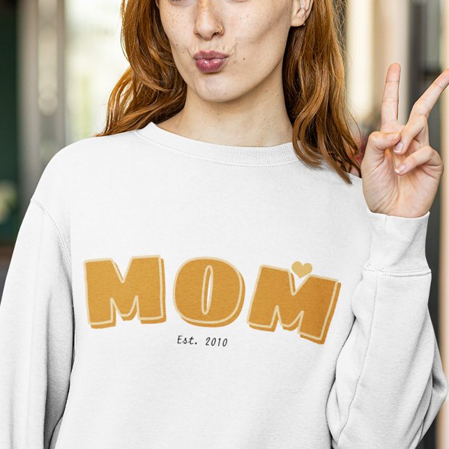 Mama etablierte Jahr einfache boho typografie T-Shirt (Von Creator hochgeladen)