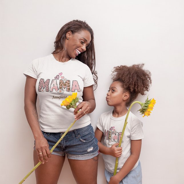 Mama Groovy mit individuelle Name Matching T-Shirt (Mama Groovy with custom name Matching T-Shirt)