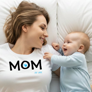 Mama hat Double Nested Blue Heart T-Shirt gegründe