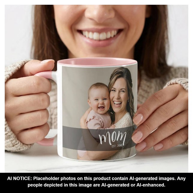 Mama hat ein Fotogeschenk für neue Mütter eingeric Tasse (Von Creator hochgeladen)