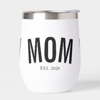 Mama hat ein neues Mama-Geschenk eingerichtet