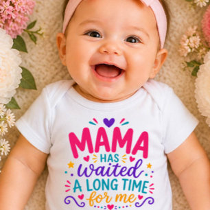 Mama hat gewartet Farbiges Baby-Bodyanzug Baby Strampler