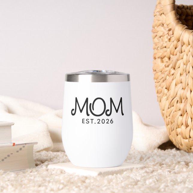 Mama hat neues Mama-Geschenk etabliert (Wohnzimmer (gedreht))